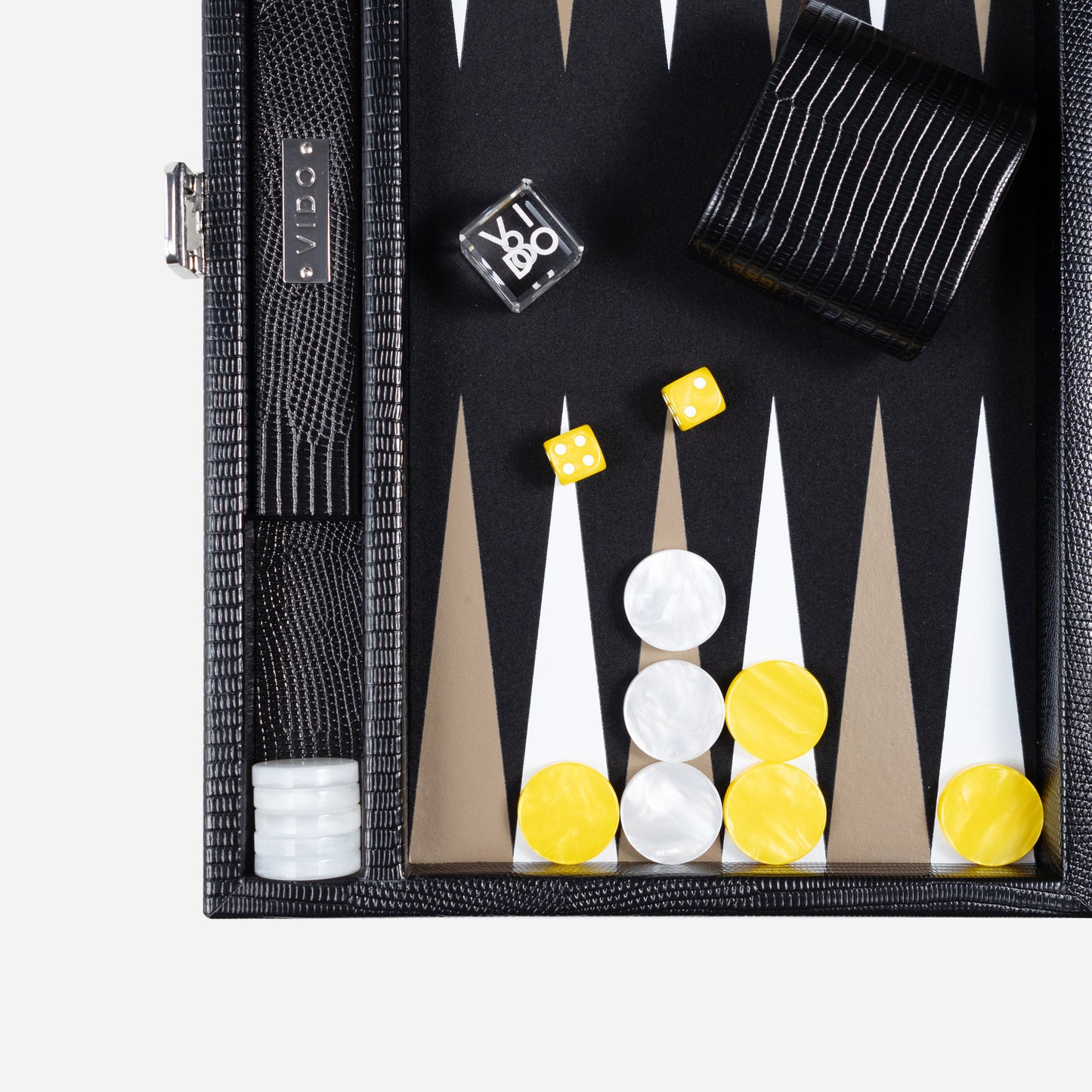 Jet Black Lizard Backgammon – Mittel