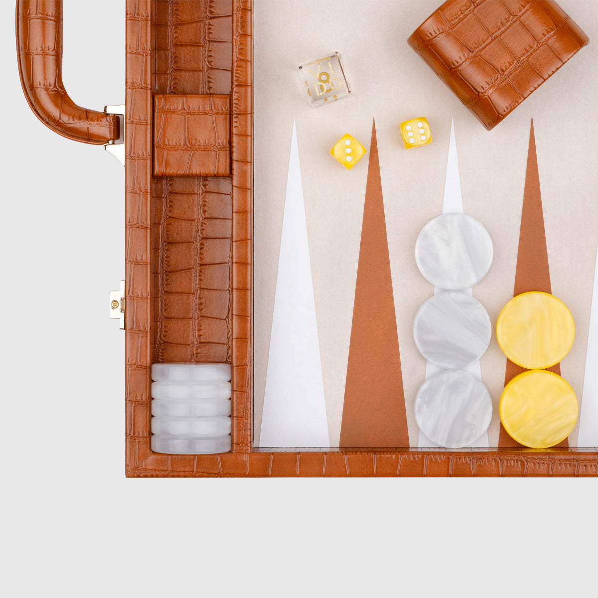 Backgammon Marron Medium 38cm en cuir vegan alligator avec pions de 29mm